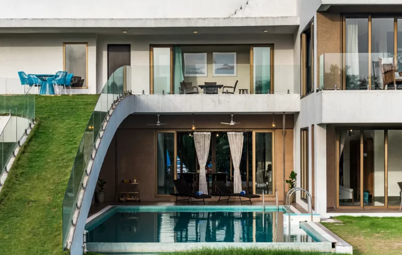 UKIYO-220 6-Bedroom Villa with Private Pool | Proximity to Kihim Beach